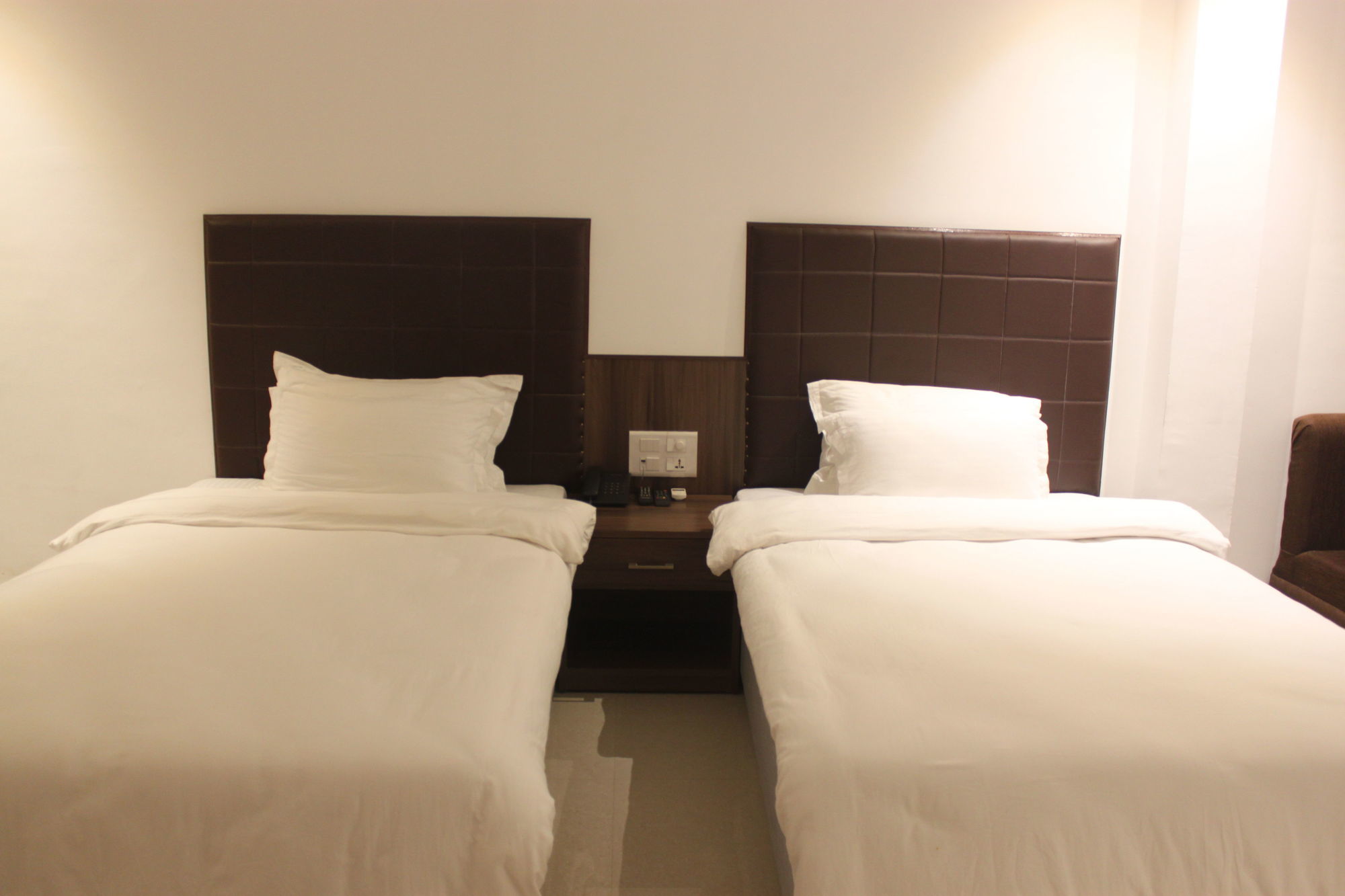 Niranjana Hotel Bodhgaya Habitación foto